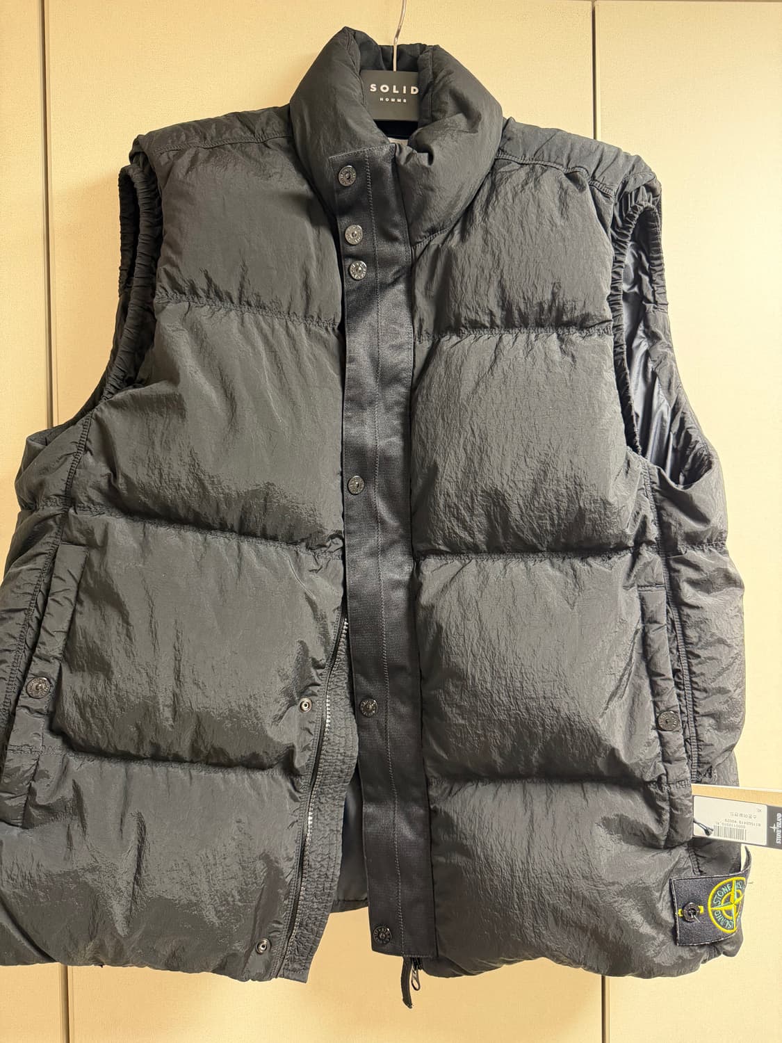 [XL] 스톤아일랜드 나일론 패딩조끼 24fw 상품이미지3