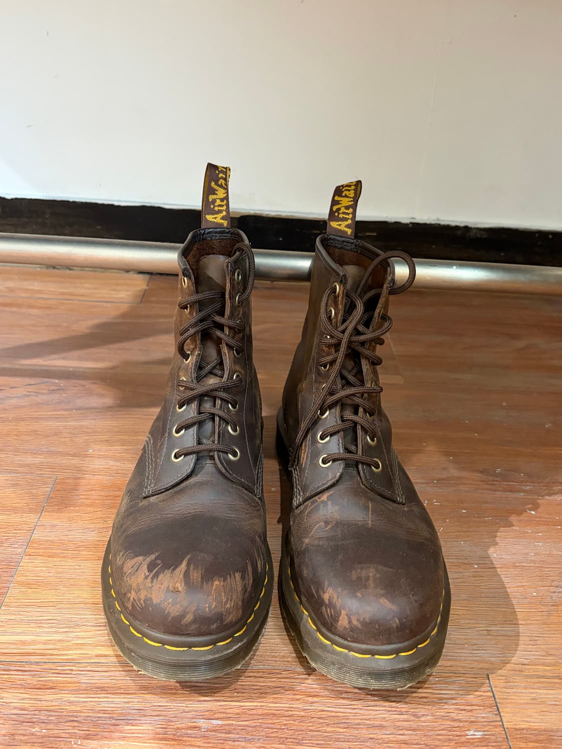 Dr. Martens 8홀 상품이미지1