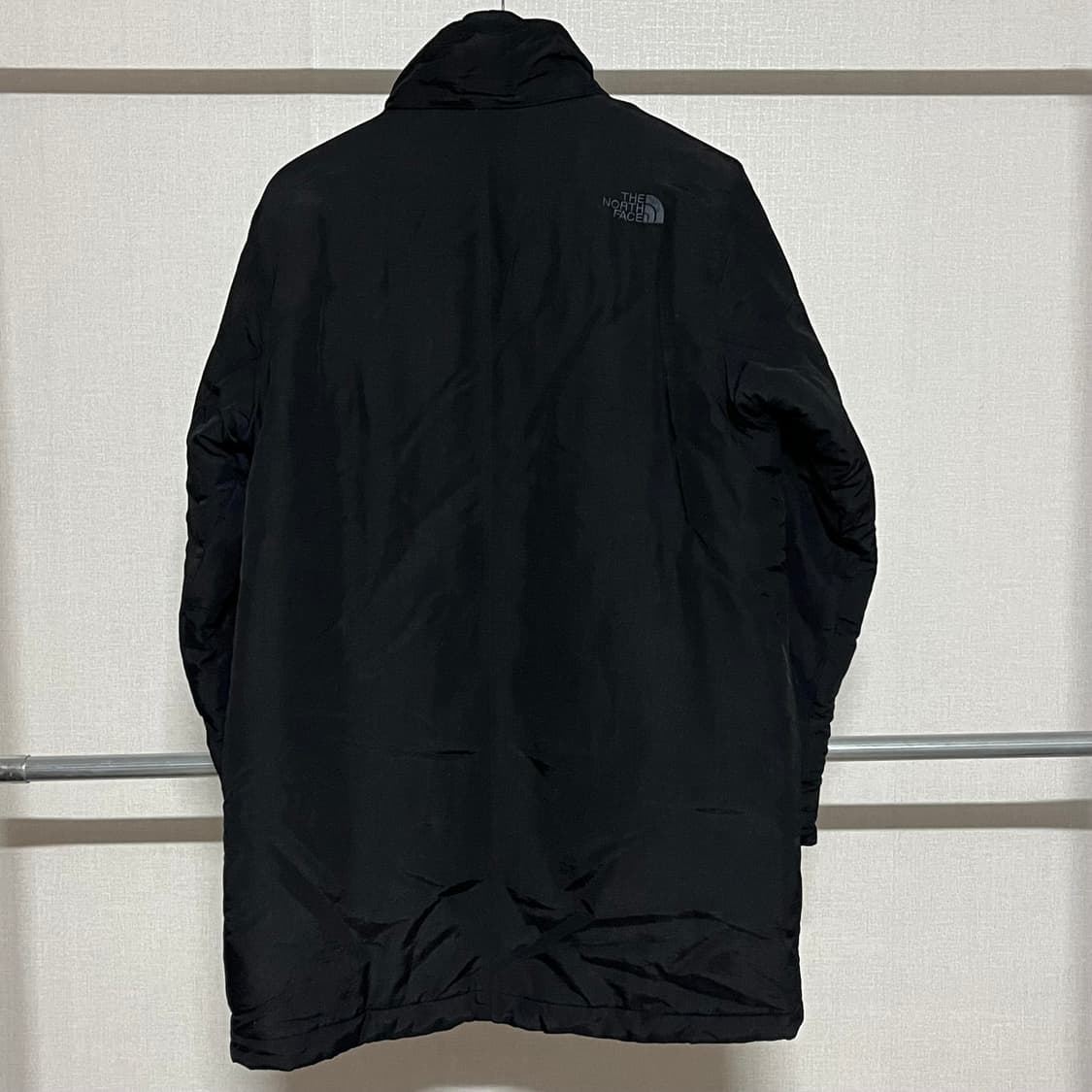 노스페이스 블랙 다운 패딩 100 상품이미지2