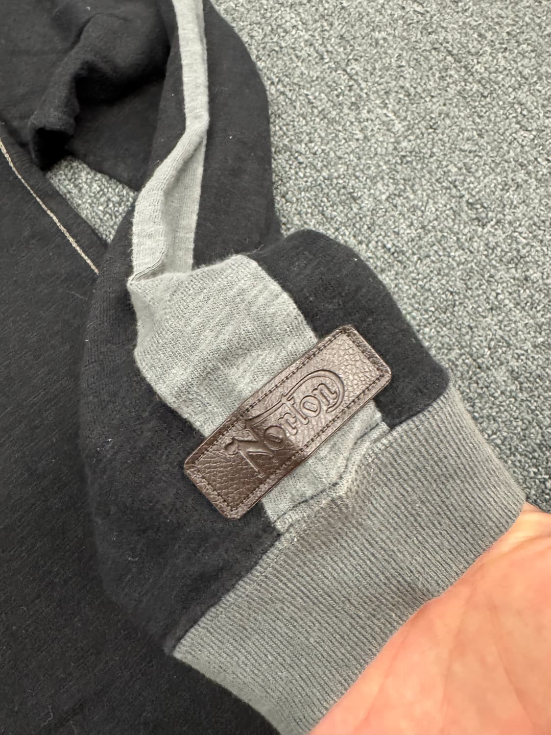 M)NorTon 빈티지 자수&프린팅 배색 롱슬리브 상품이미지3