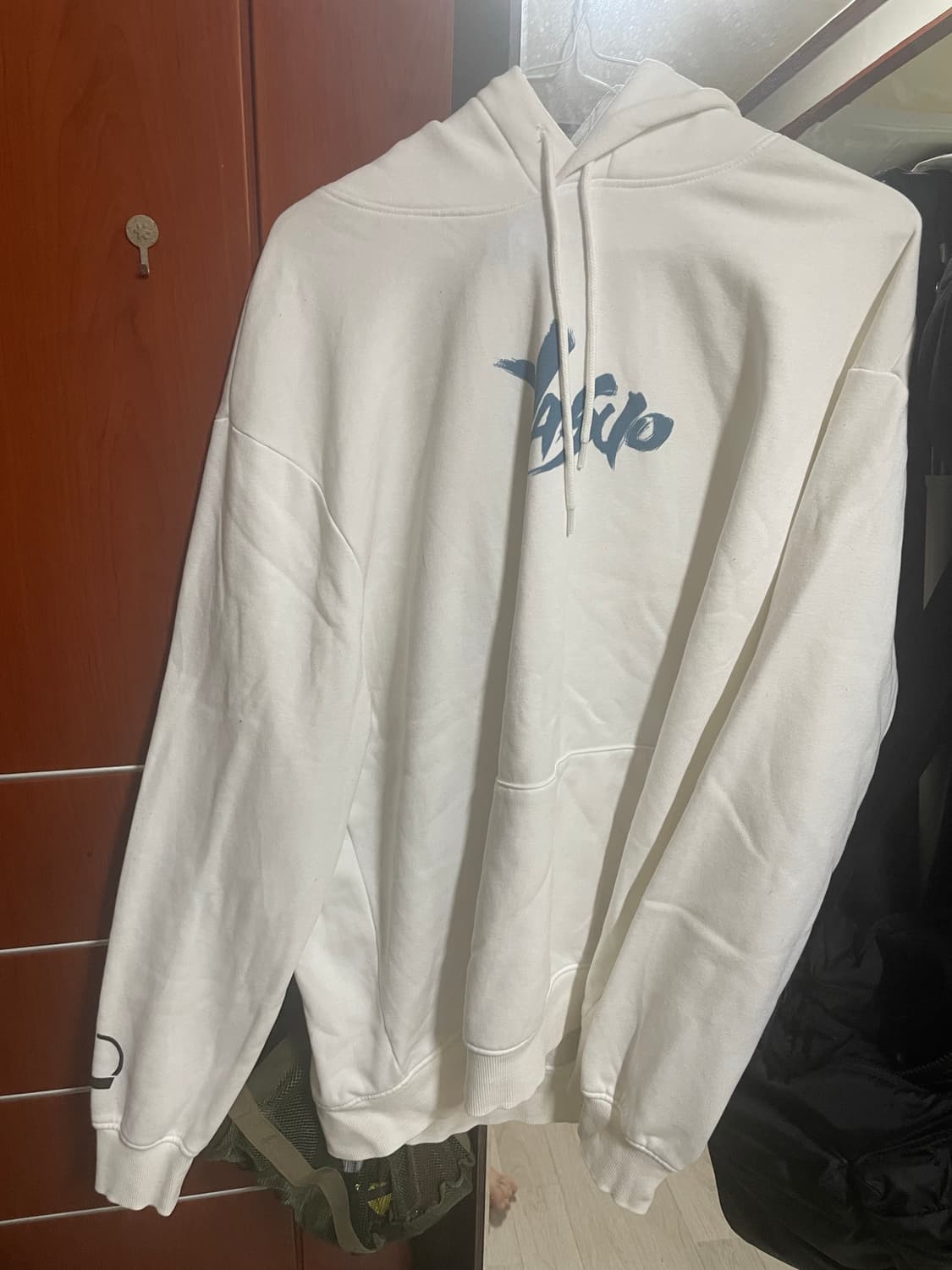 H&M x 리그오브레전드 콜라보 야스오 레귤러핏 후드티 화이트 xl 상품이미지1