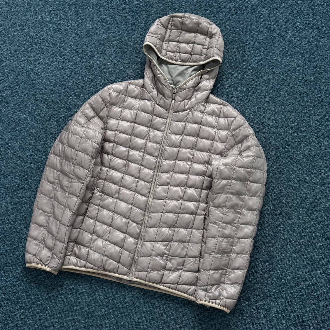 유니클로 경량패딩 L 상품이미지2