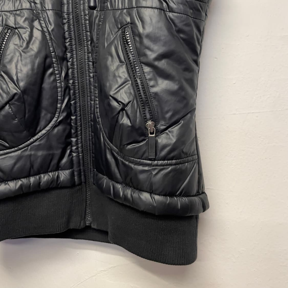 아디다스 (우먼) 후디 패딩 베스트   상품이미지4