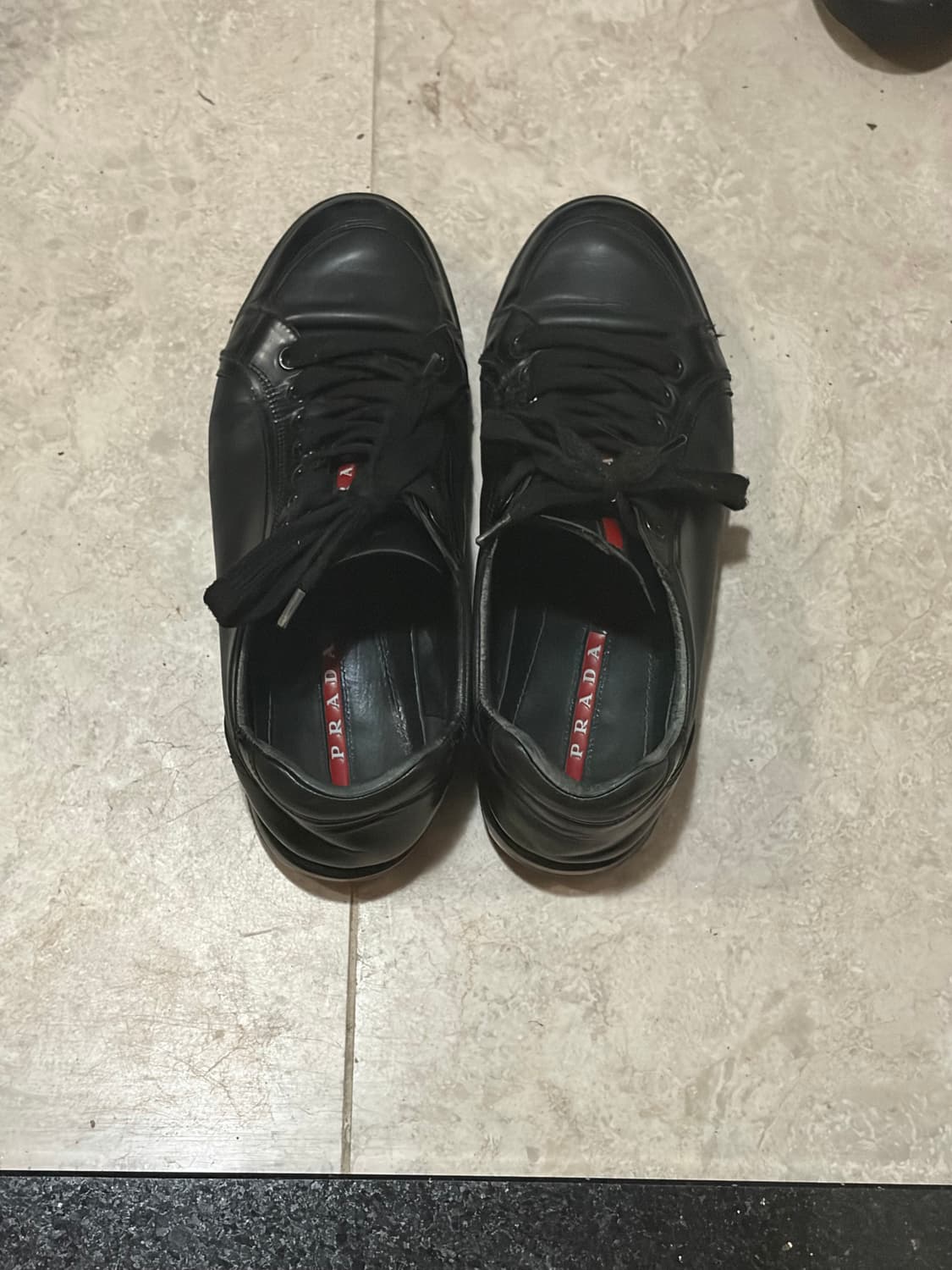 프라다 스니커즈 260 상품이미지1