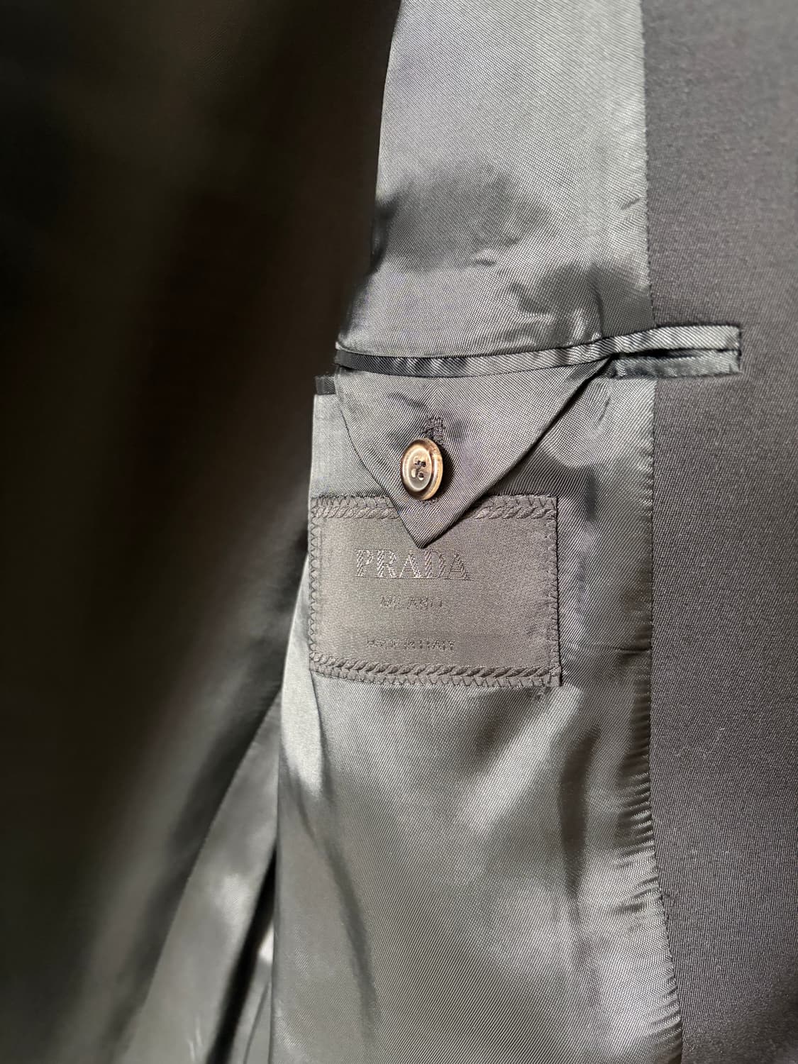 프라다 블랙 싱글코트 50 상품이미지6