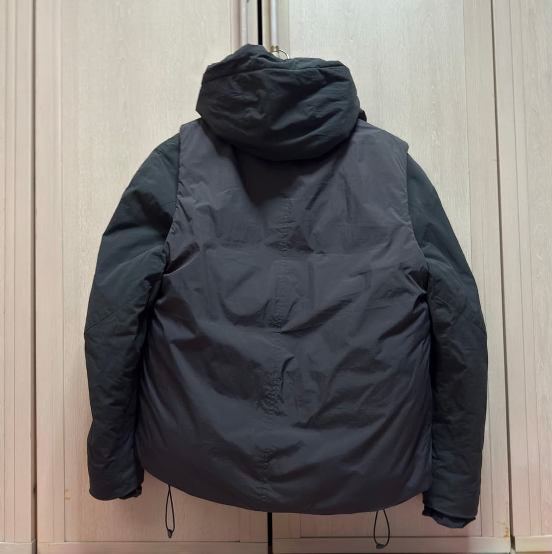 [2]아르반 라이트 패디드 자켓 차콜 상품이미지5