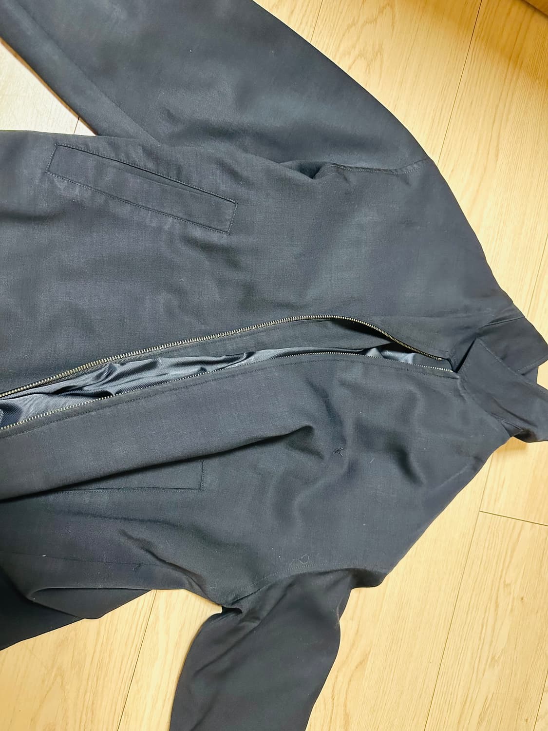 입생로랑 봄버 자켓 상품이미지1