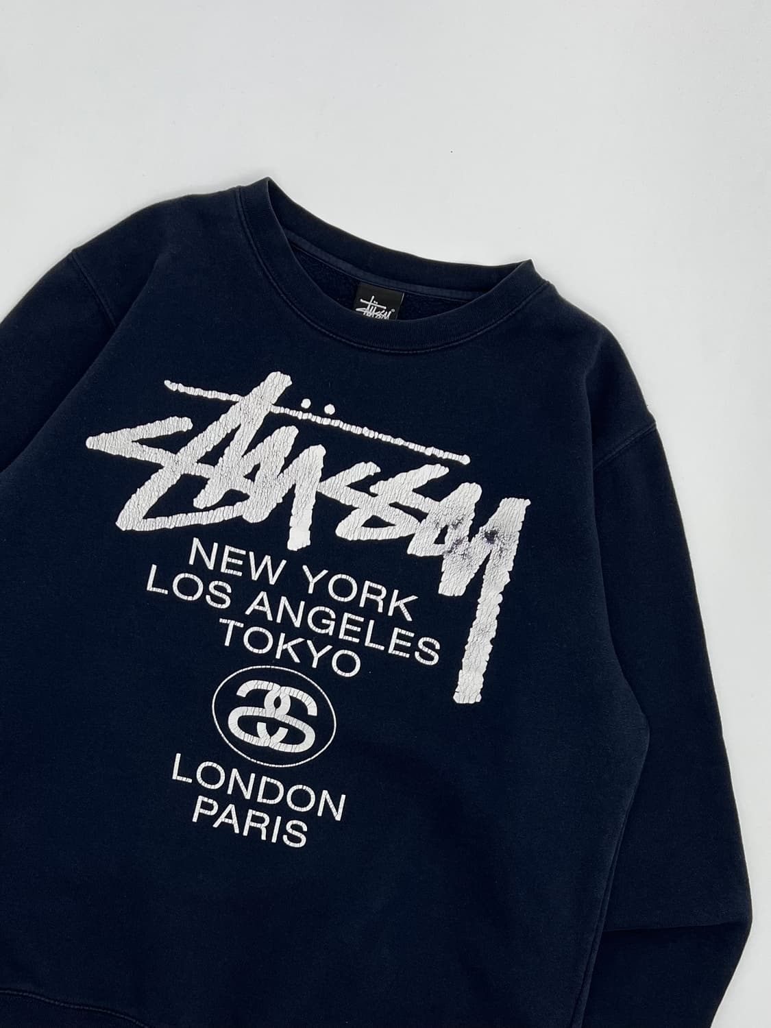 스투시 월드투어 맨투맨 상품이미지2