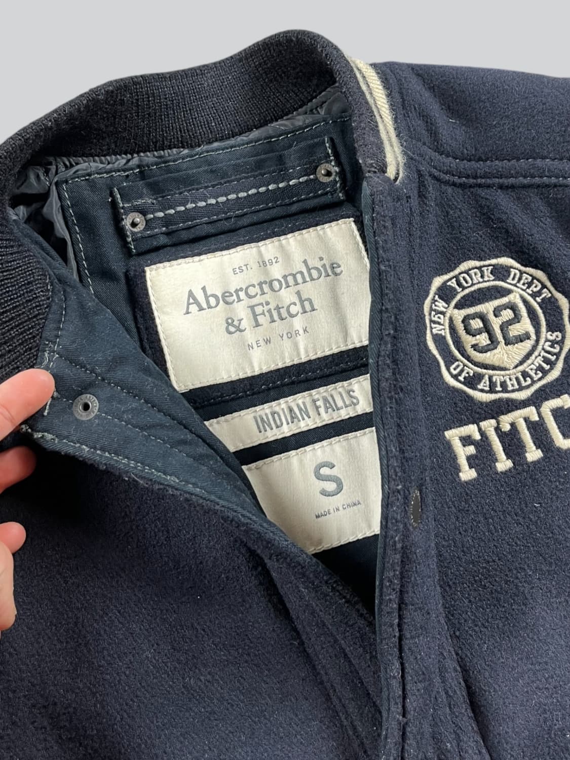 ABERCROMBIE & FITCH 울 혼방 바시티 자켓  상품이미지2