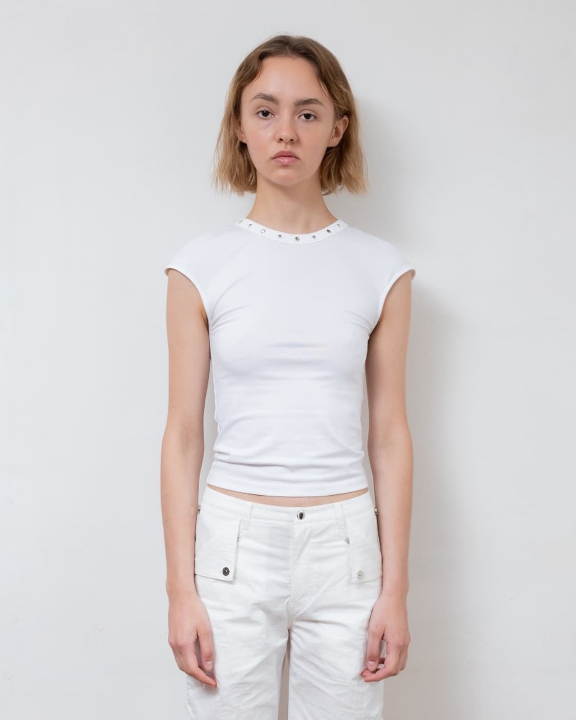 FABEUR 스터드 캡 슬리브 티셔츠 화이트 상품이미지1