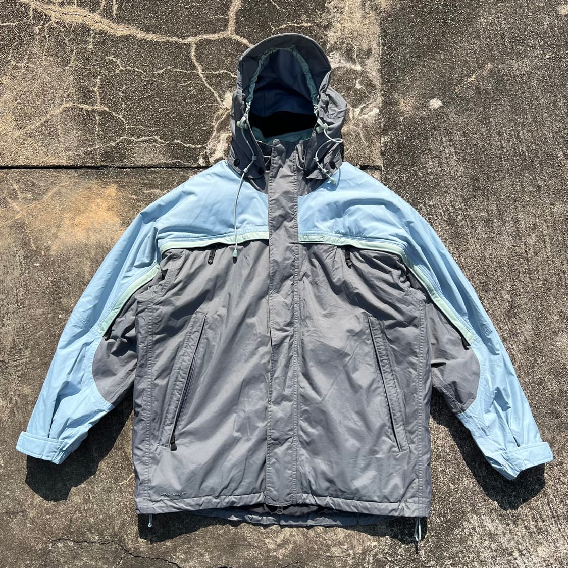 Nike ACG 스톰핏 자켓 상품이미지1