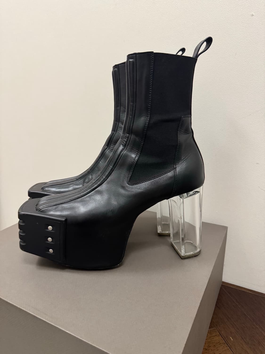 구매구매 릭오웬스 키스부츠 구매합니다 상품이미지1