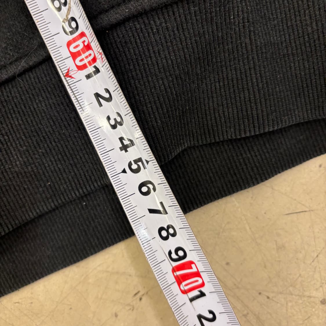 내셔널지오그래픽 스몰로고 맨투맨 상품이미지4