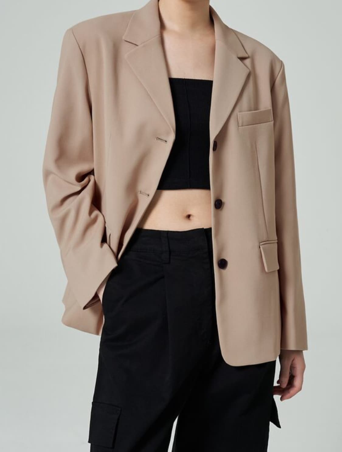 에잇세컨즈 폴리 3버튼 오버핏 재킷 베이지 상품이미지3