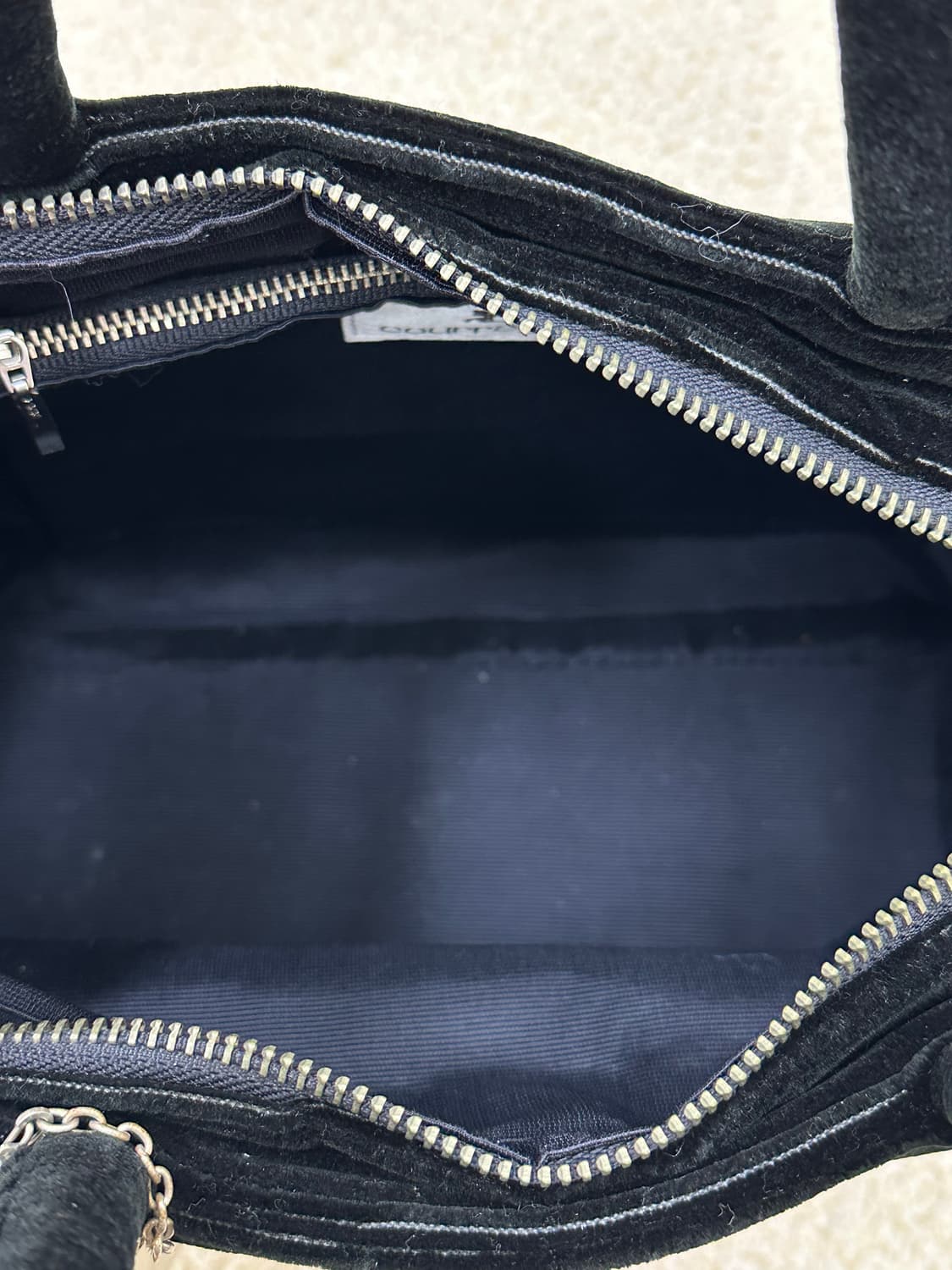 꾸레쥬 벨벳 토트백 상품이미지10