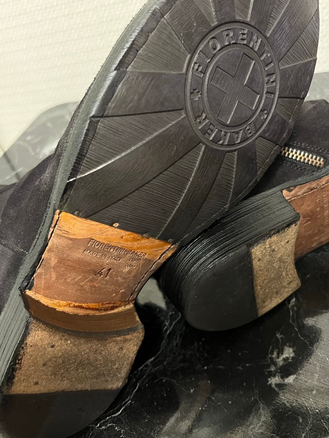 FIORENTINI + BAKER 스웨이드 드레이프 사선지퍼 부츠 상품이미지2