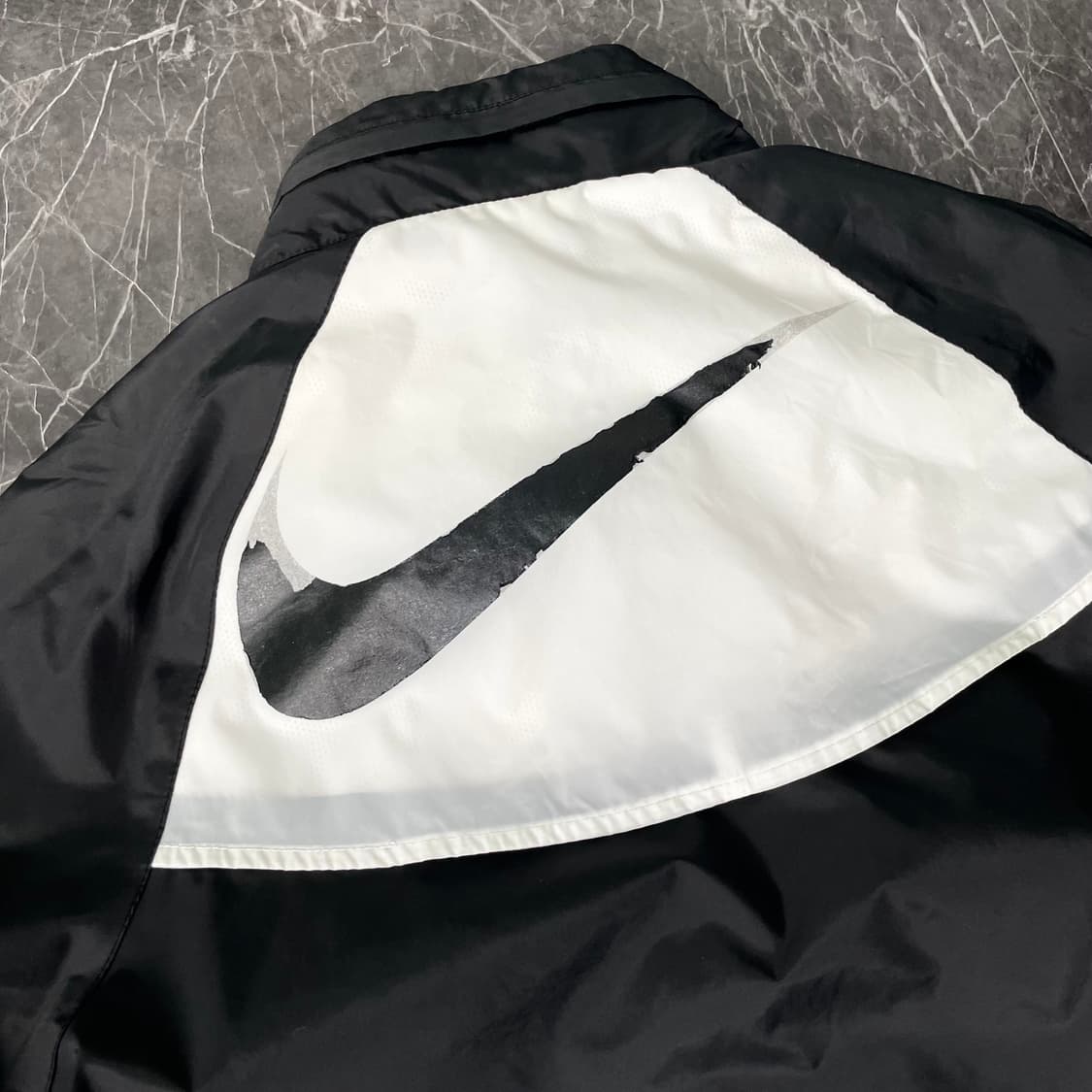 나이키 빅스우시 오레오 배색 윈드러너 바람막이 자켓 상품이미지7