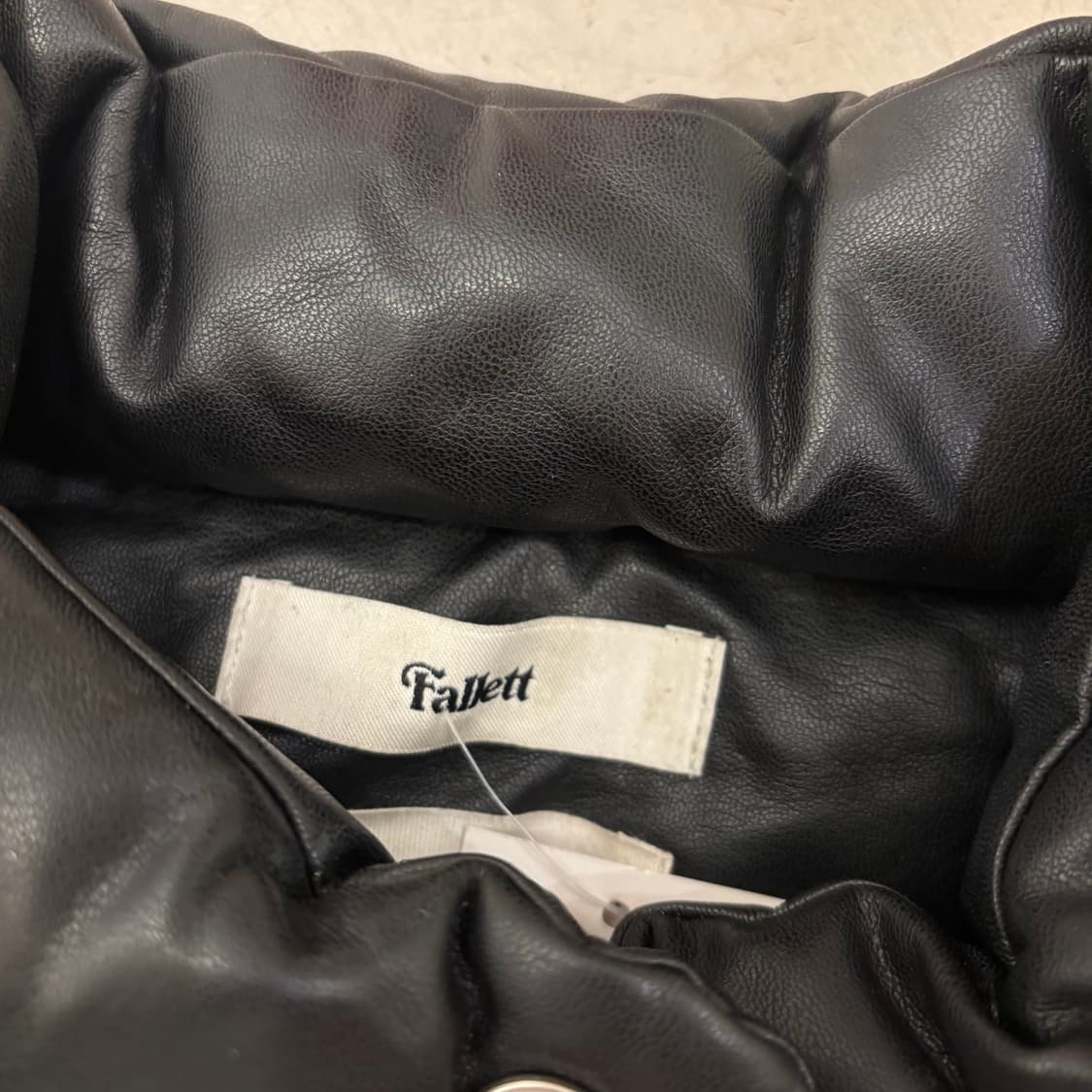 팔렛 레더 푸퍼 패딩 상품이미지4