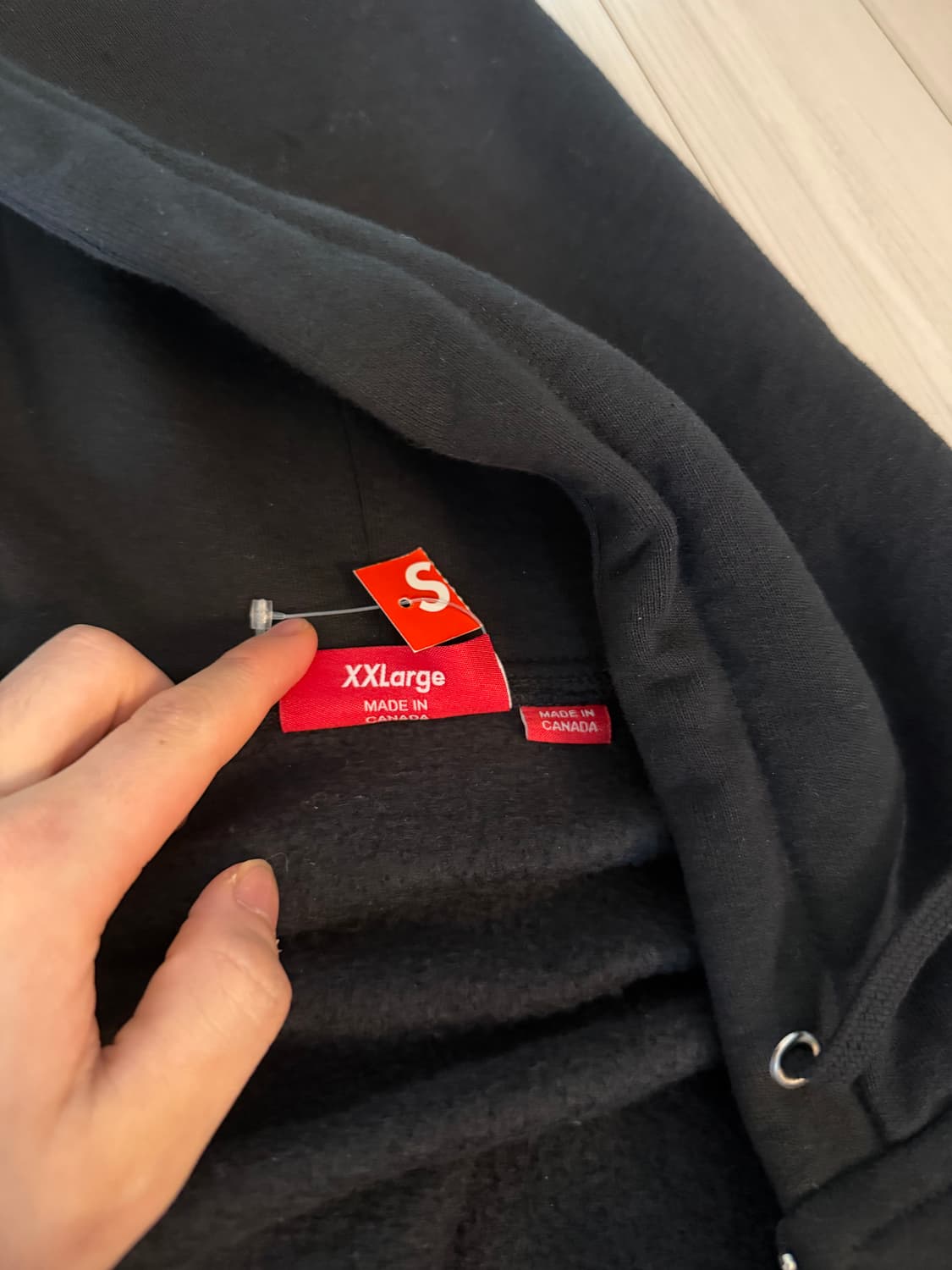 슈프림 컬리지에이트 후드집업 xxl사이즈 판매합니다 상품이미지3