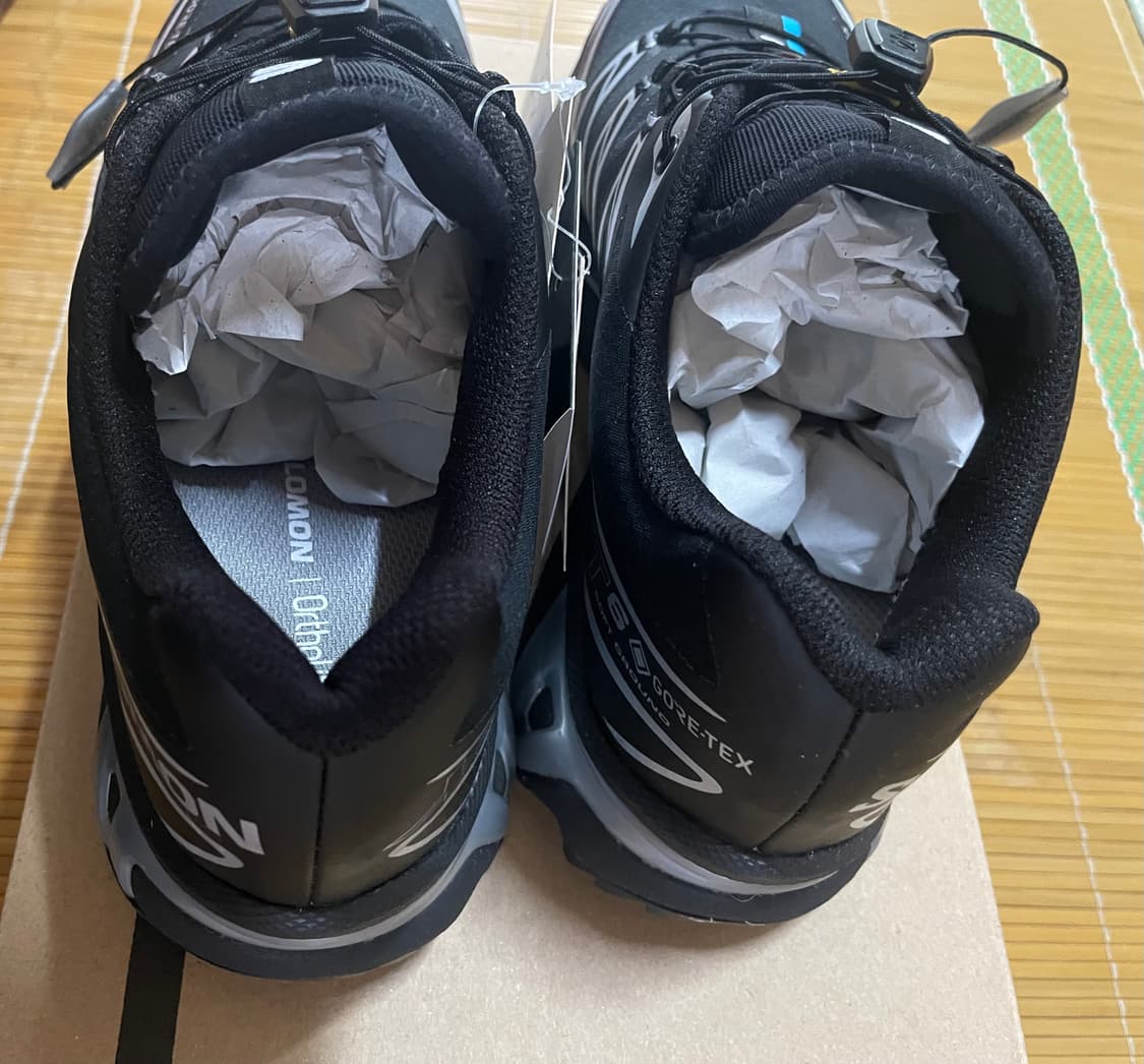 살로몬 XT-6 고어텍스 블랙 실버 새상품 팝니다 상품이미지4