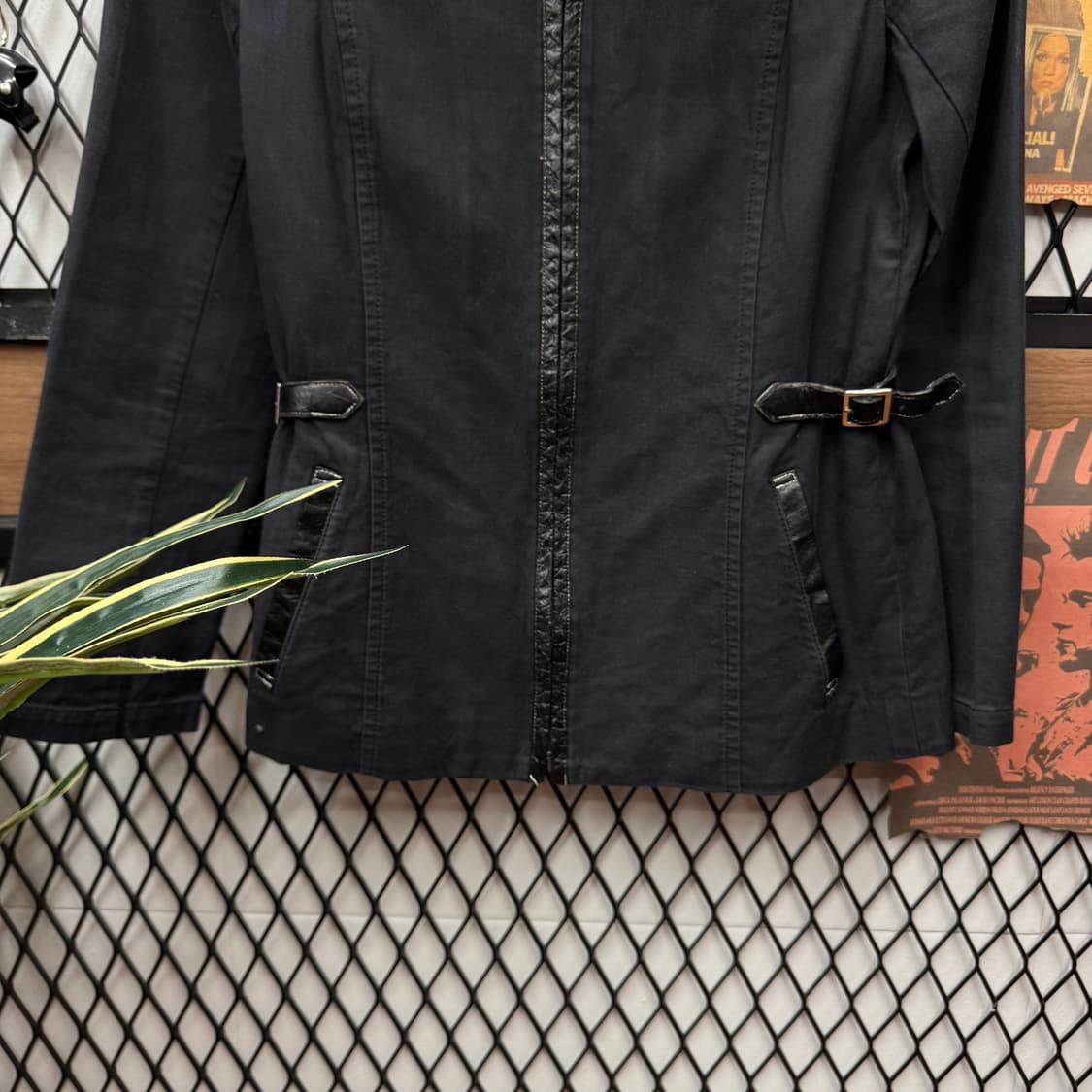 버버리 런던 블루 라벨 후드 자켓 안감 노바체크 포인트 블랙 상품이미지4