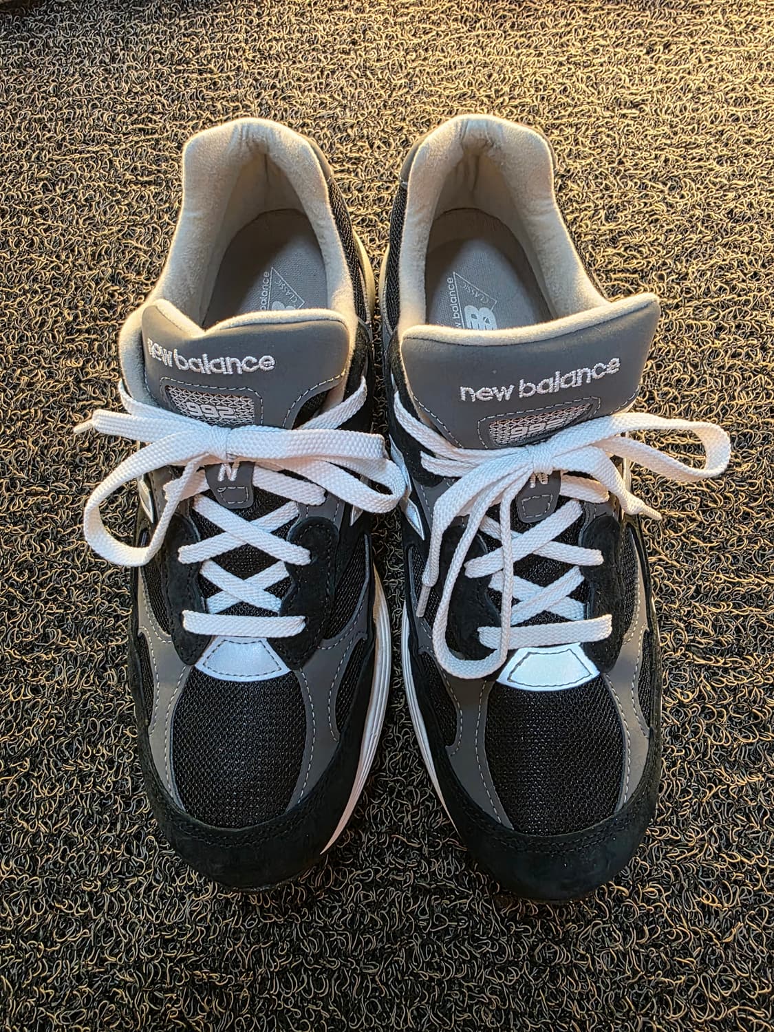 [275] 뉴발란스 992 코어 블랙 그레이 상품이미지3