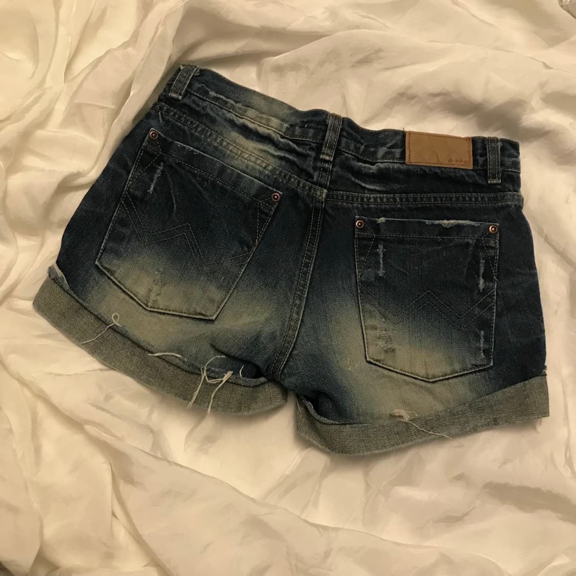Vintage 고스 펑크 워싱 로우 핫팬츠 상품이미지3