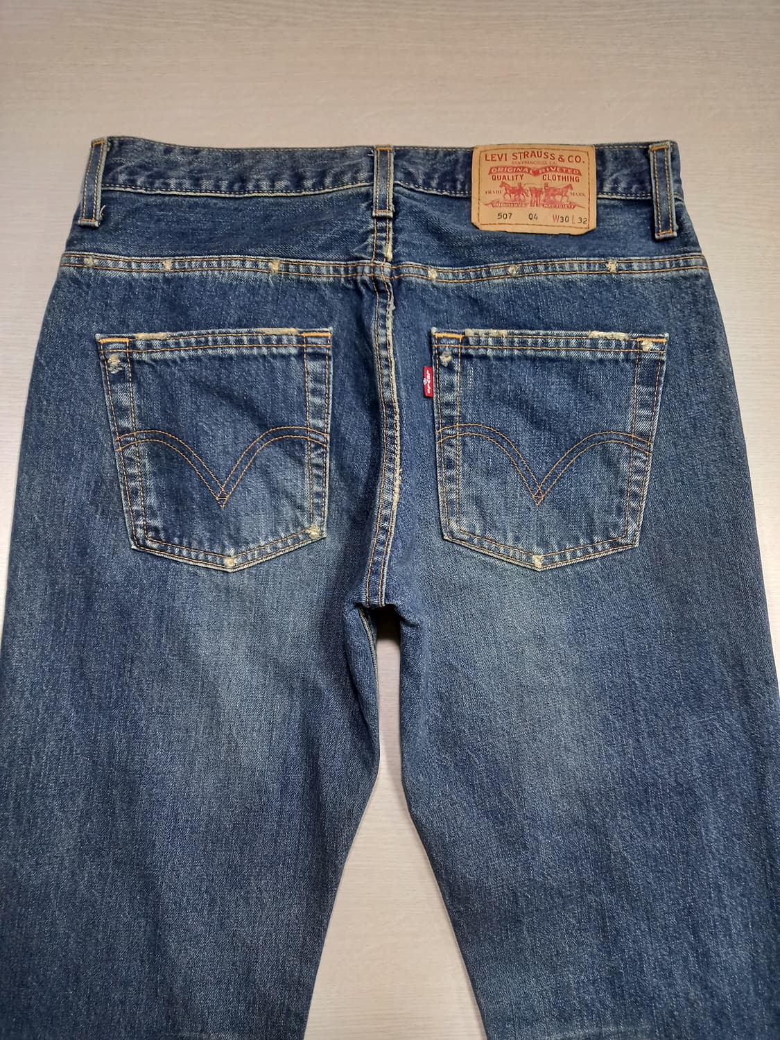 30 리바이스507 04 데미지워싱 부츠컷 리폼드진 30-189 상품이미지4