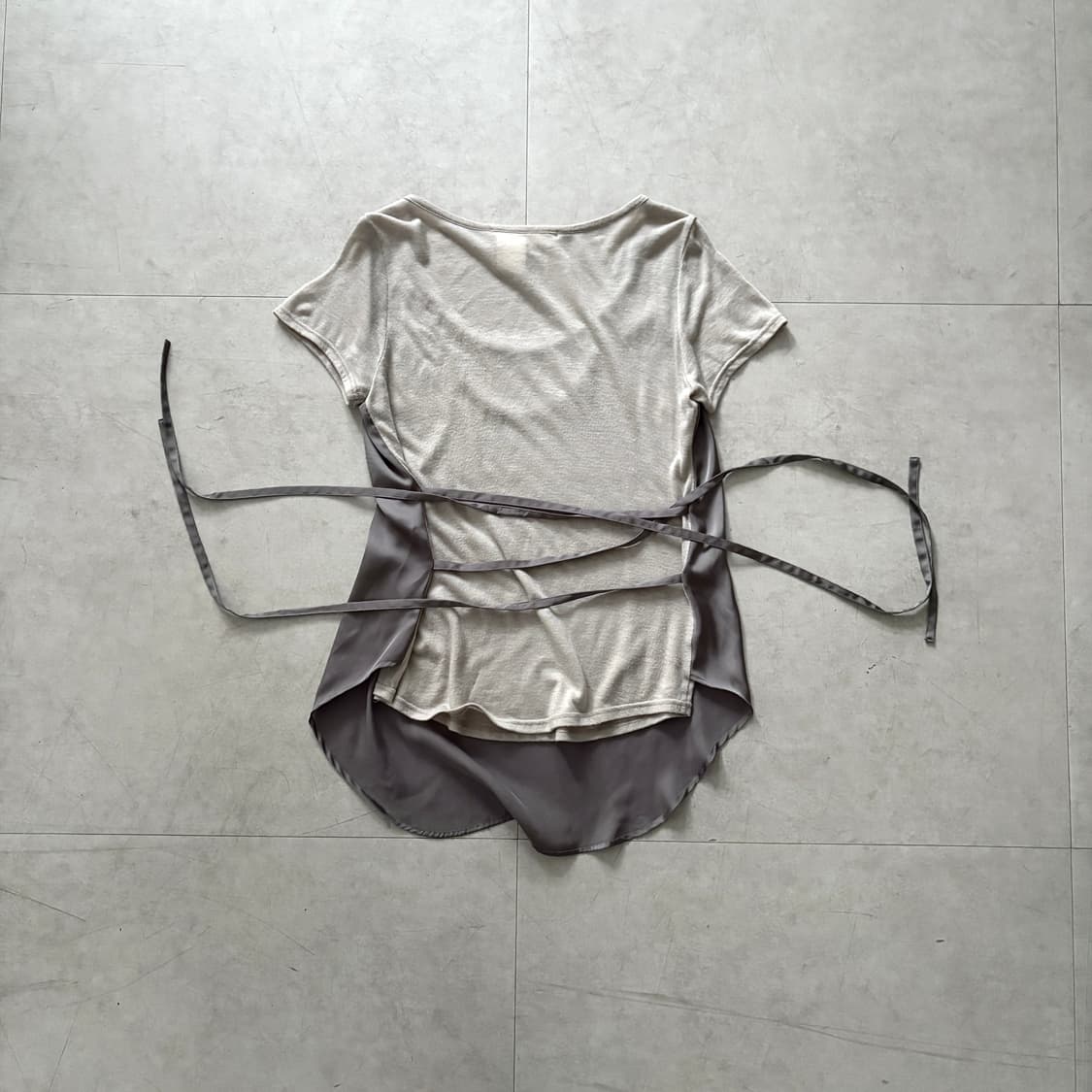 Asymmetric Satin Wrap Layered Tee 상품이미지8