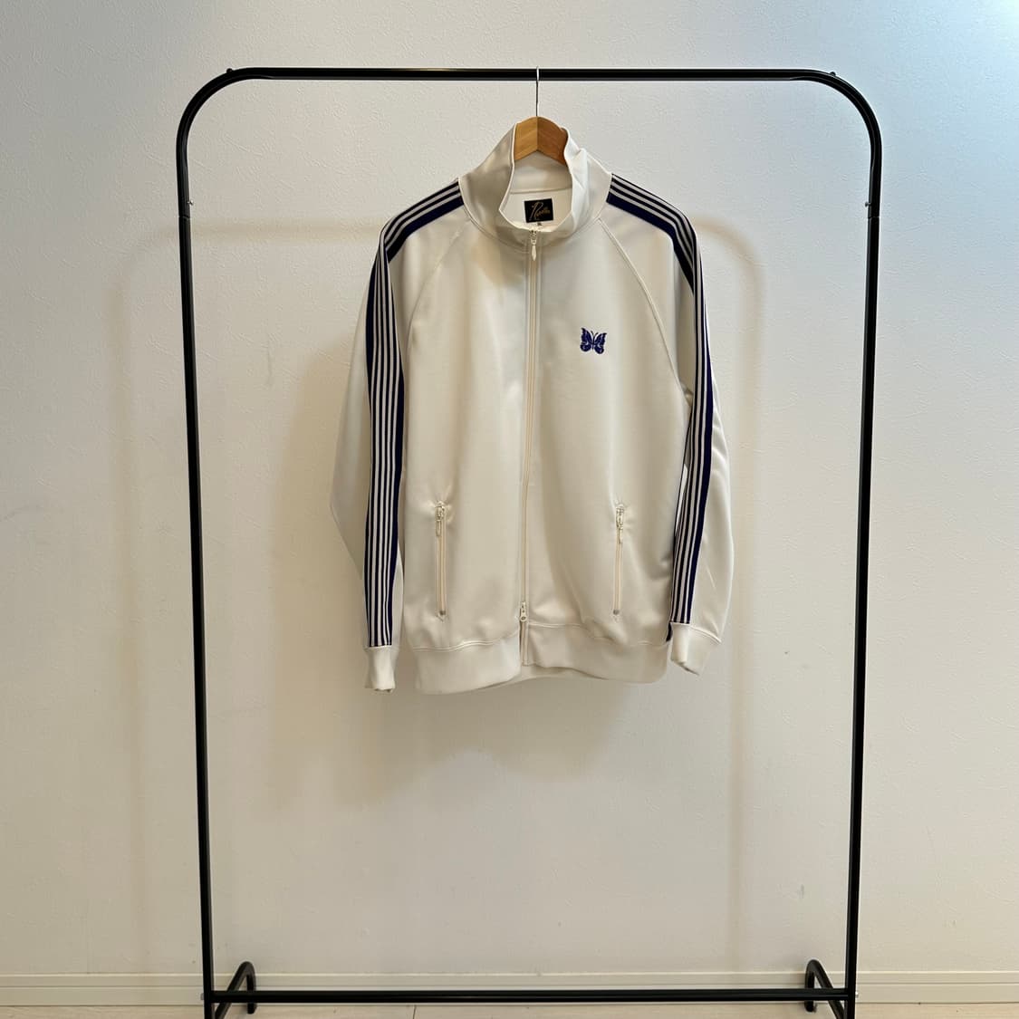 니들스 트랙자켓 XL사이즈 상품이미지1