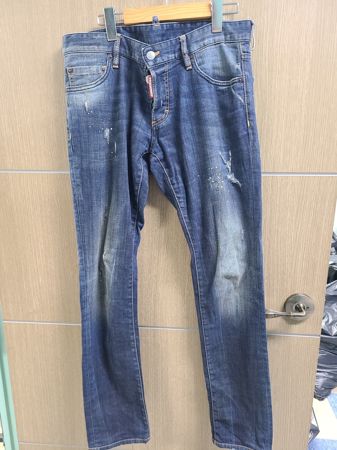 디스퀘어드2 로우라이즈 워싱진 48 상품이미지1