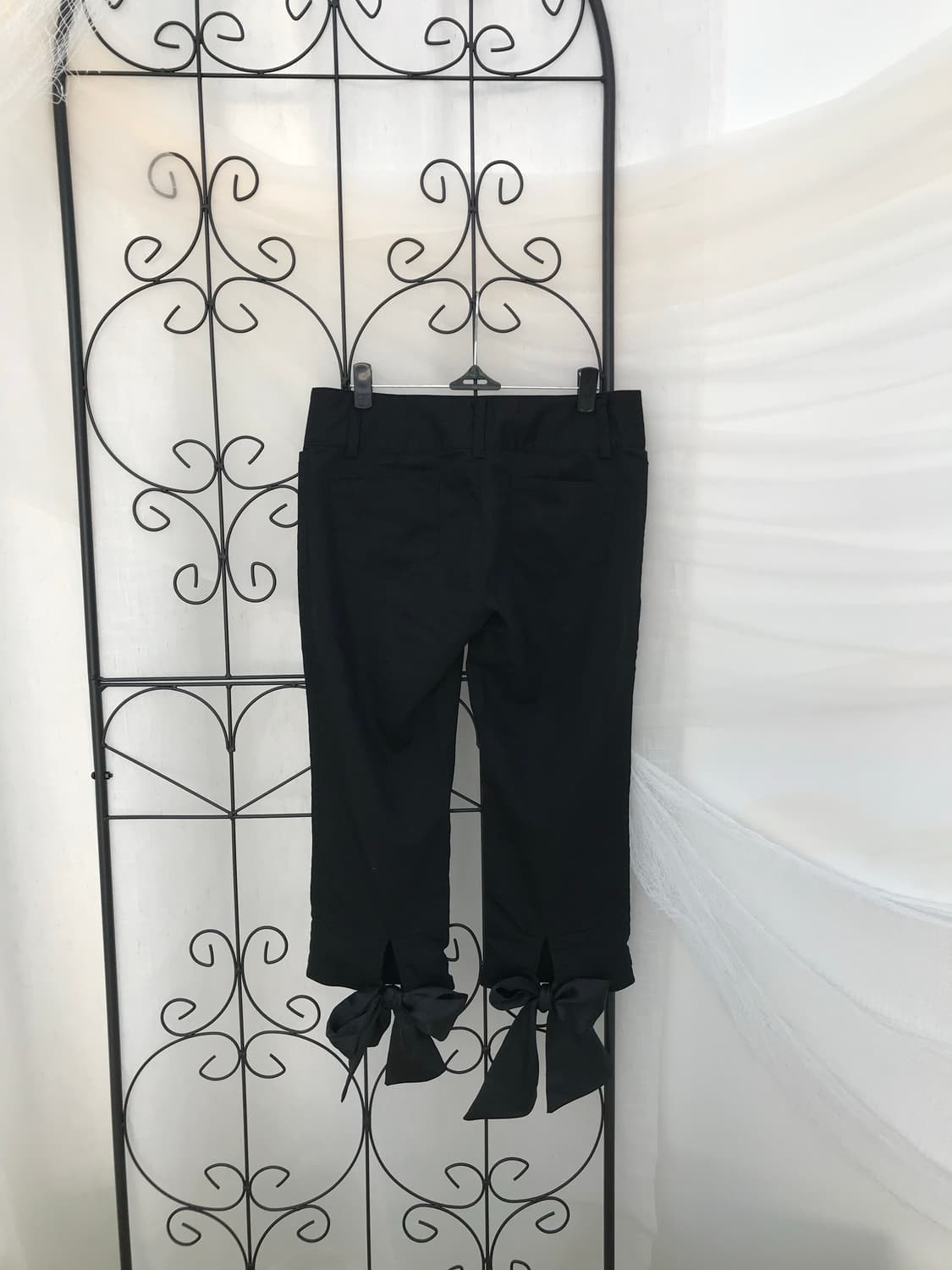 백 리본 카프리 슬랙스 팬츠 상품이미지1