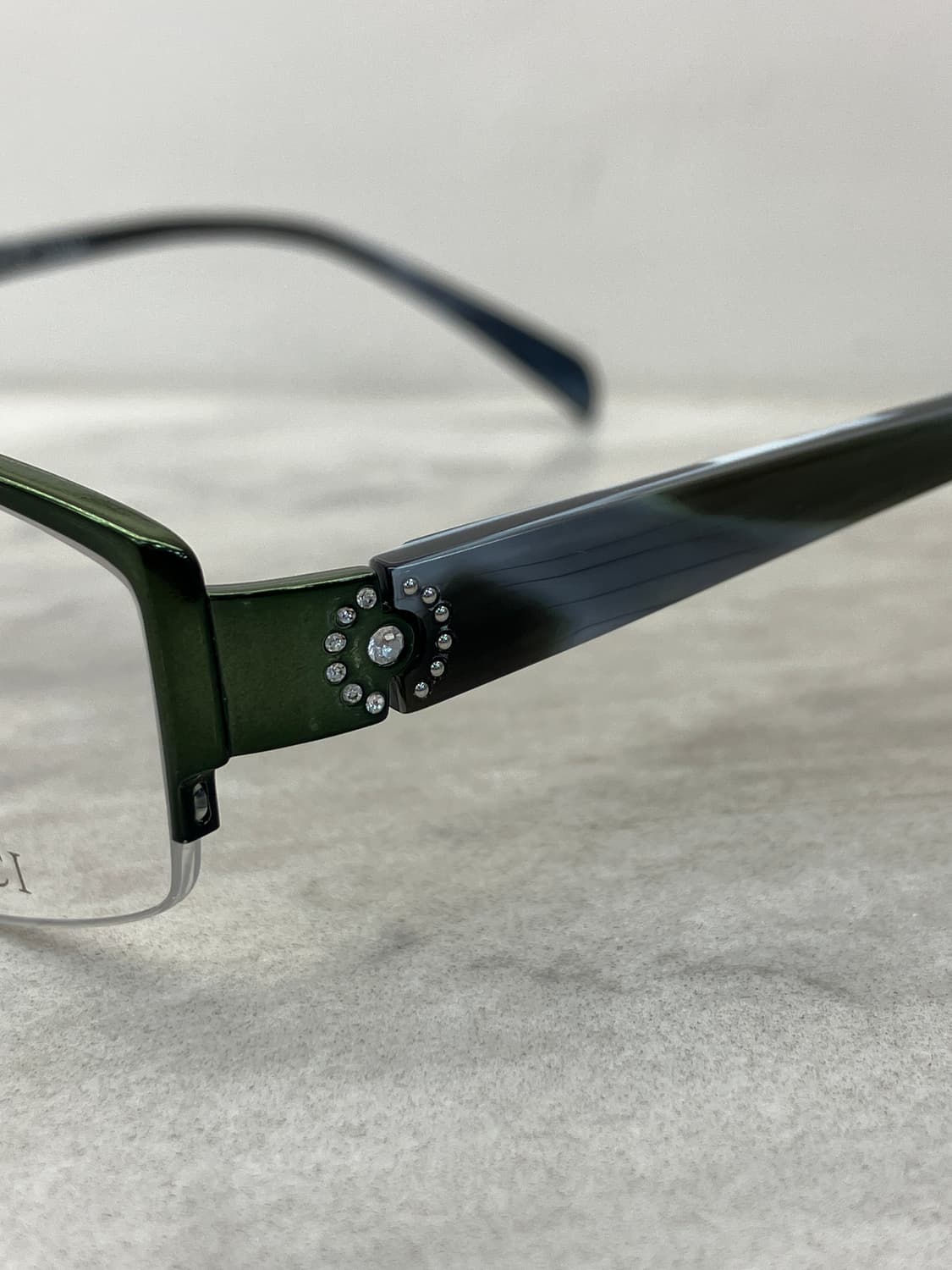 B44 니나리치 NINA RICCI 유광 딥그린 반무테 큐빅 메탈테 안경 상품이미지7