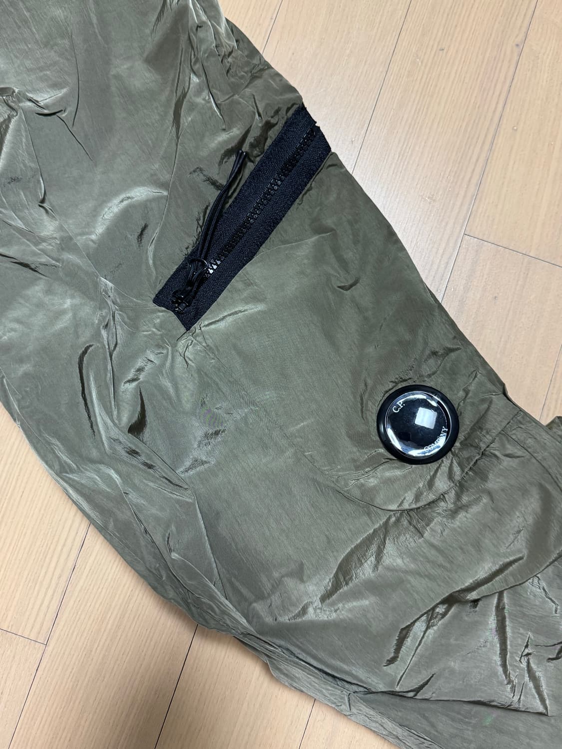 (완전새거) CP컴퍼니 조거팬츠 44사이즈 상품이미지3
