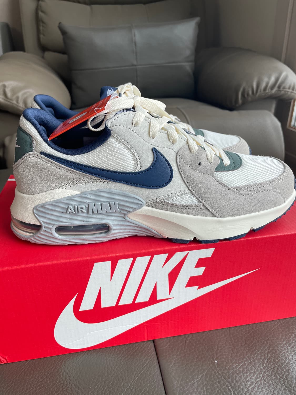 [250] 나이키 에어맥스 엑시 (새상품) 상품이미지4