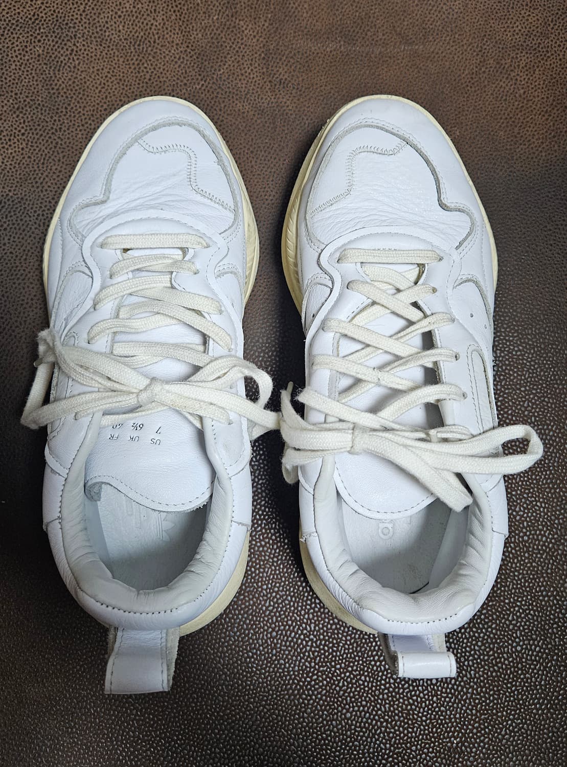 아디다스 흰색 운동화 (us7) 상품이미지2