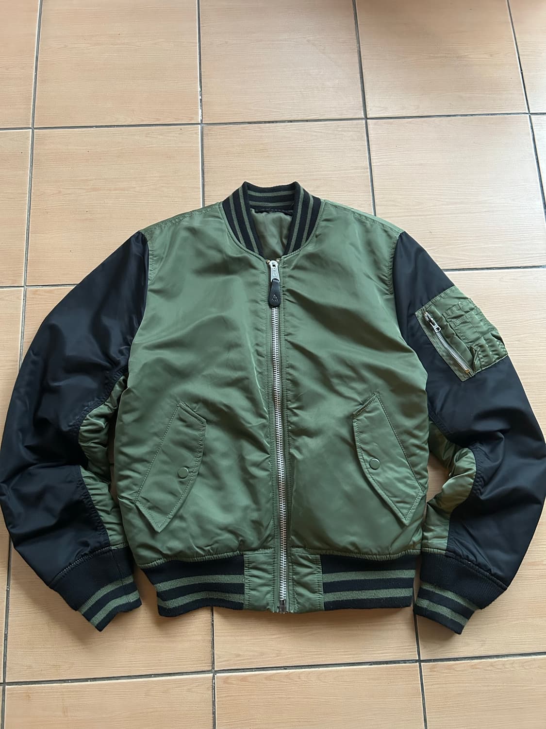 알파인더스트리 양면 Ma-1 상품이미지1