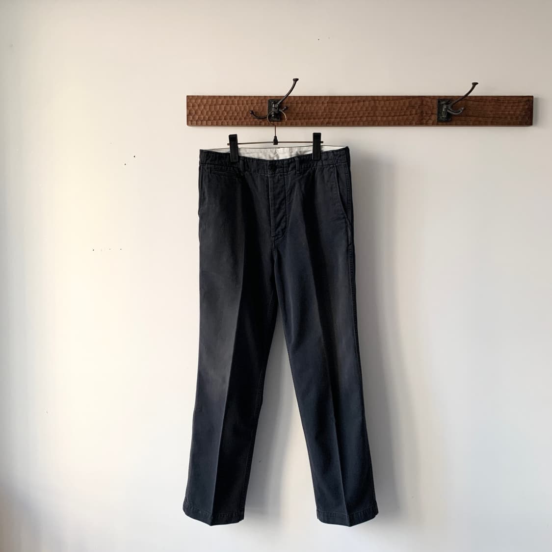 24fw FIELD CHINO PANTS DMGD 상품이미지2
