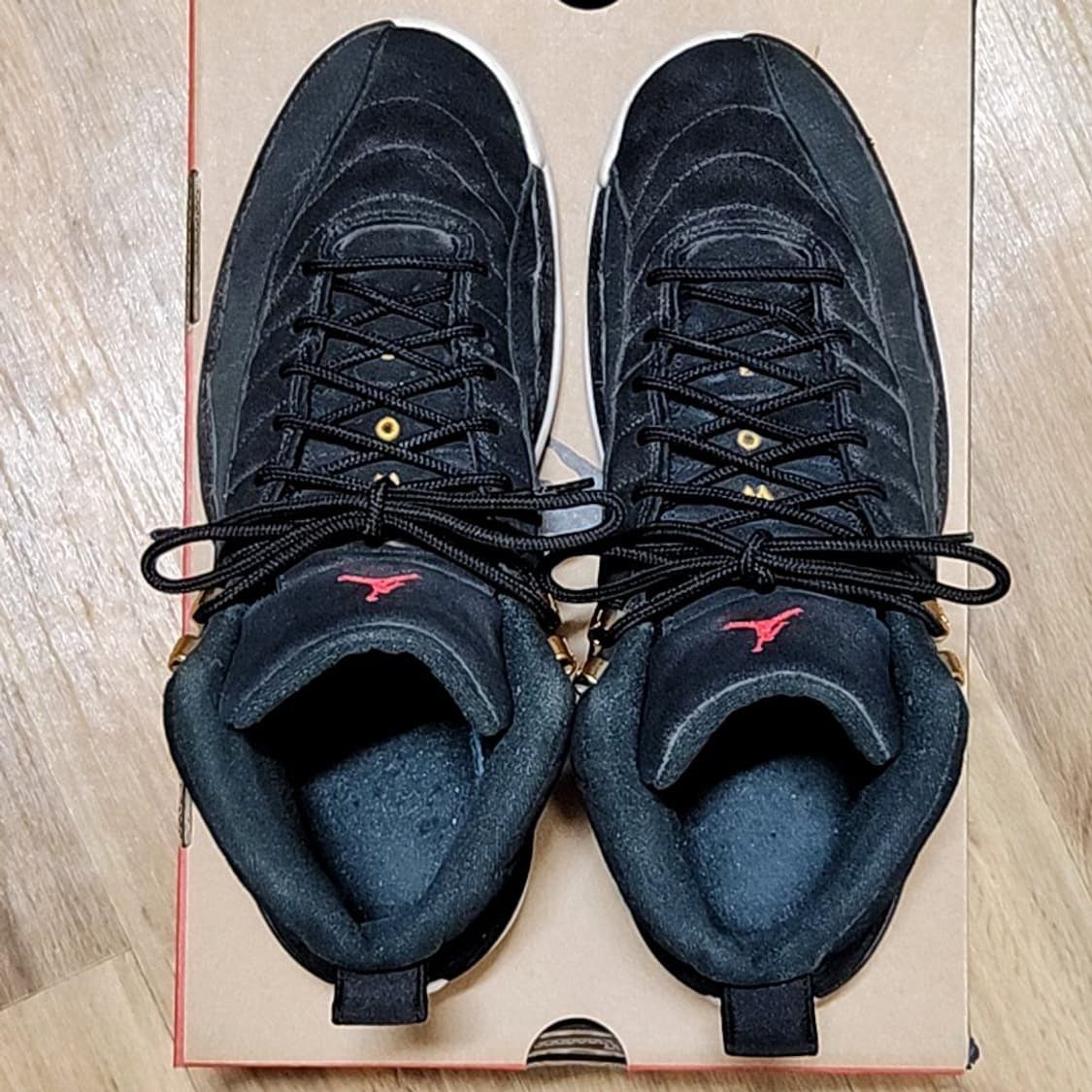 나이키 285 조던12 택시 리버스 상품이미지5