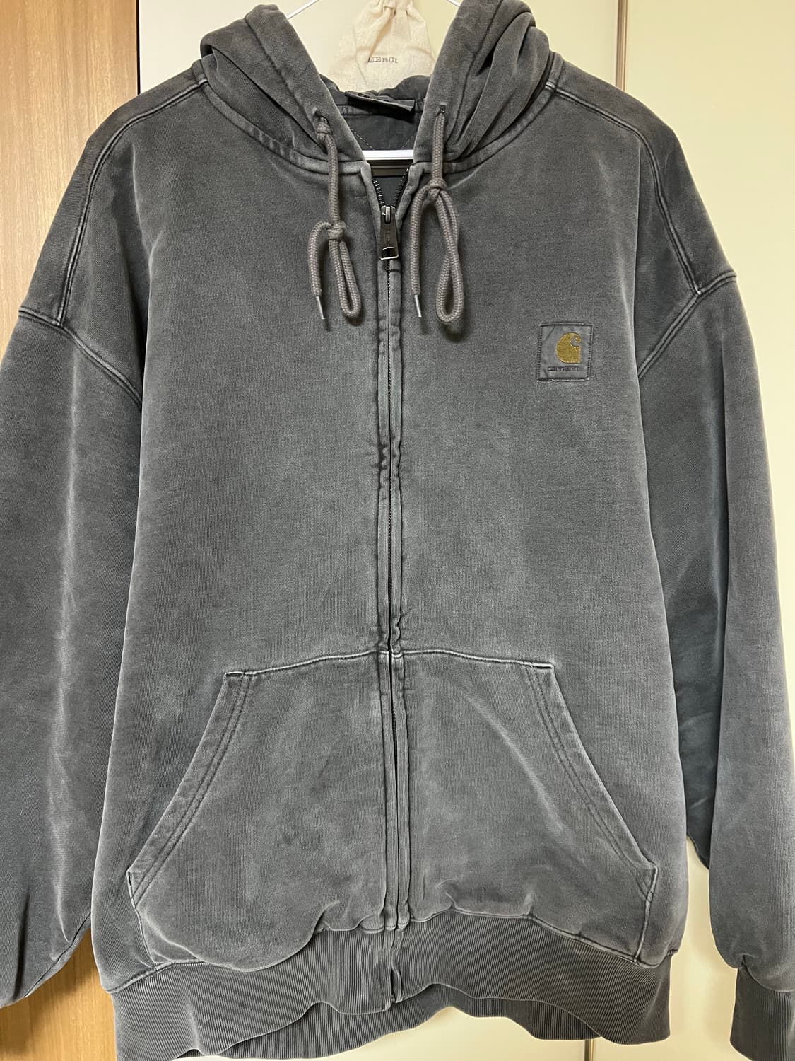 칼하트 wip 후드 비스타 자켓 블랙 가먼트 다이드 상품이미지2