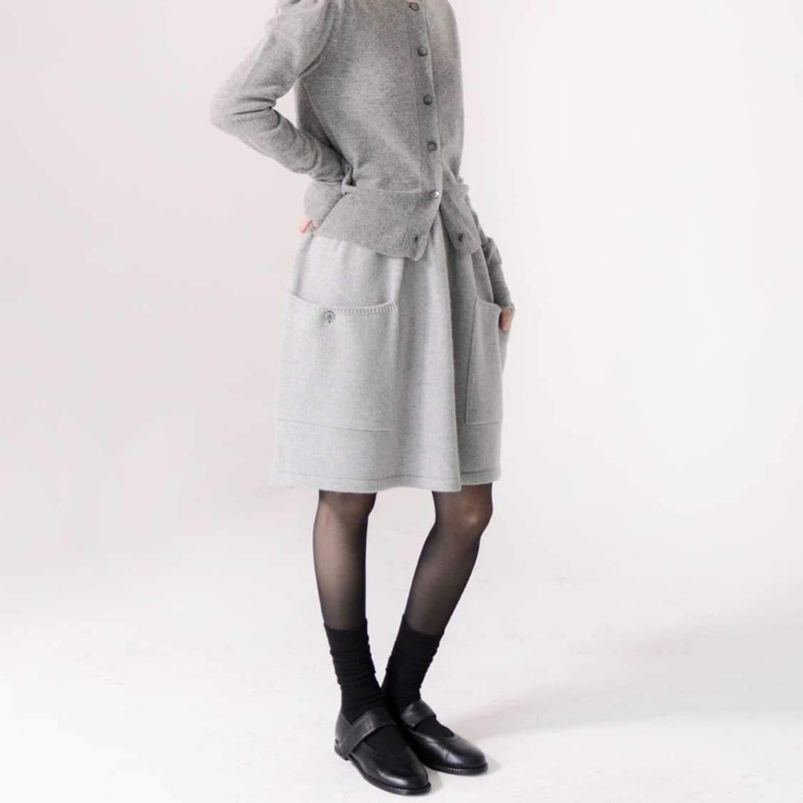 유노이아 Wool Pocket Knit Short Skirt 상품이미지1
