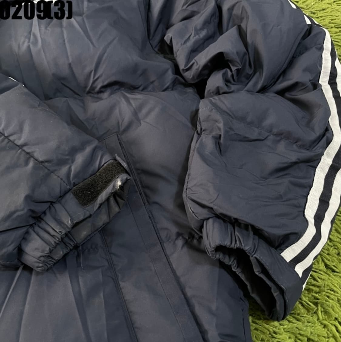 아디다스  패딩 점퍼 상품이미지4