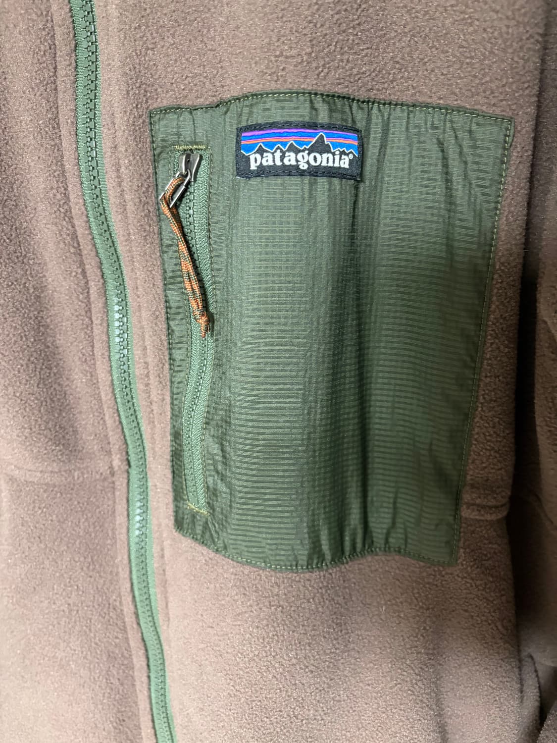 파타고니아 리버시블 쉘 마이크로디니 자켓 상품이미지5