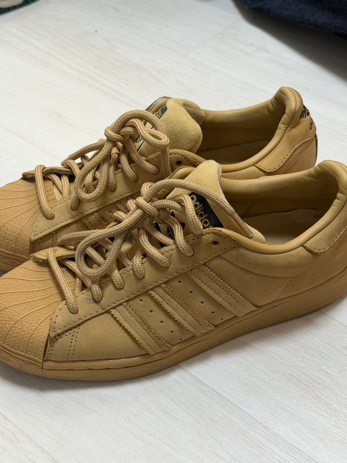 아디다스 슈퍼스타 골든베이지 250 상품이미지2