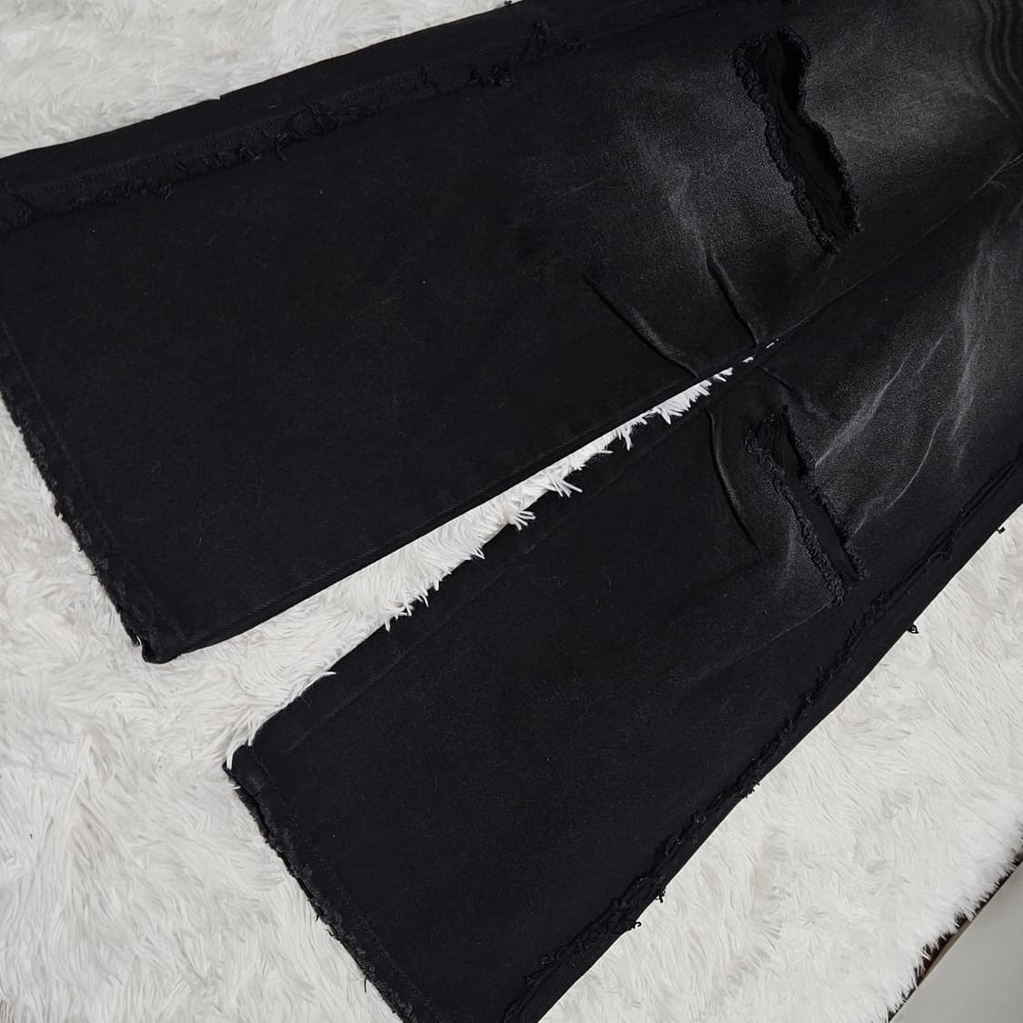 마뗑킴 BIG DAMAGE BRUSH DENIM PANTS 블랙 상품이미지5