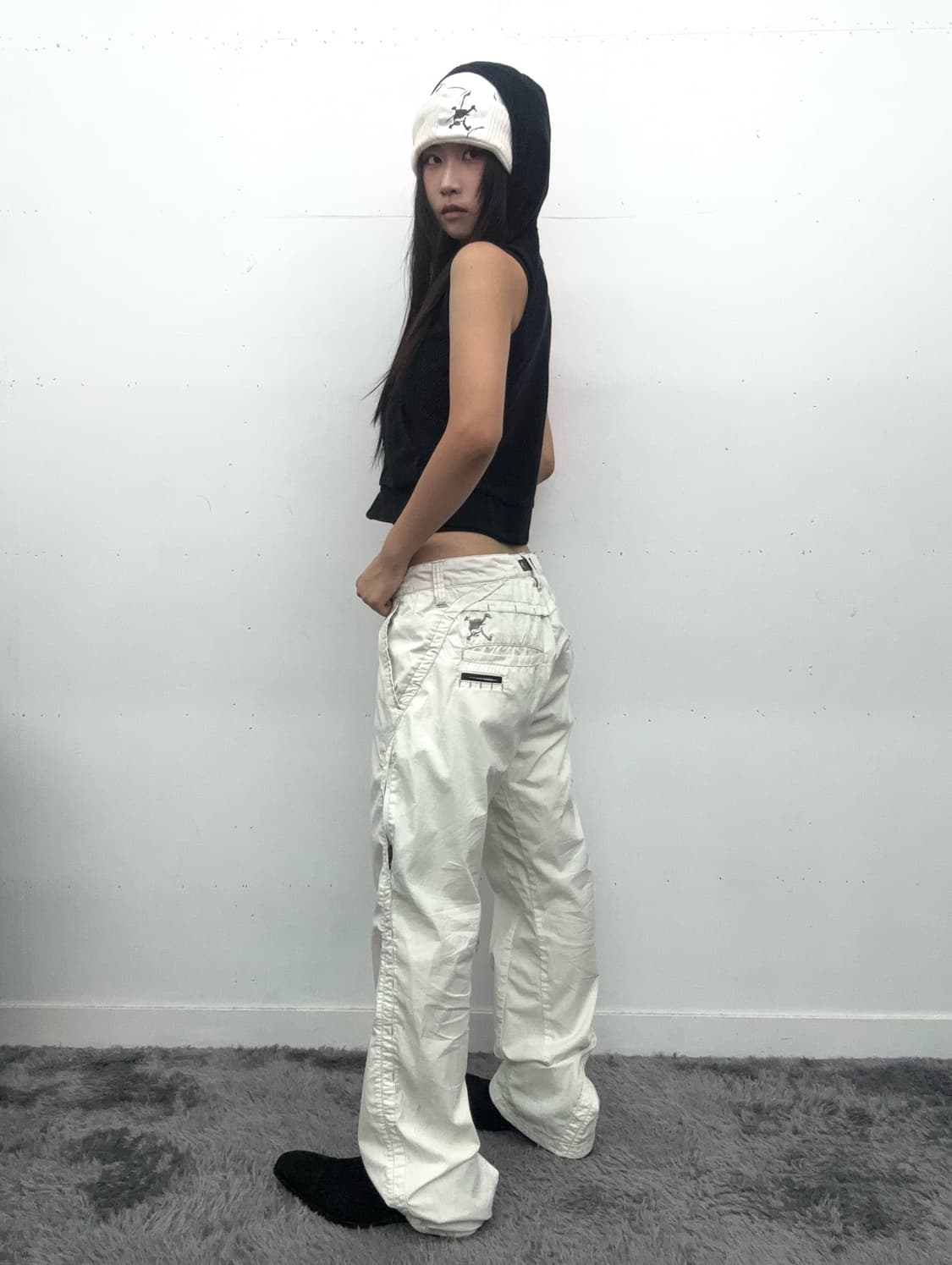 그물 크롭 슬리브리스 후드집업 상품이미지2