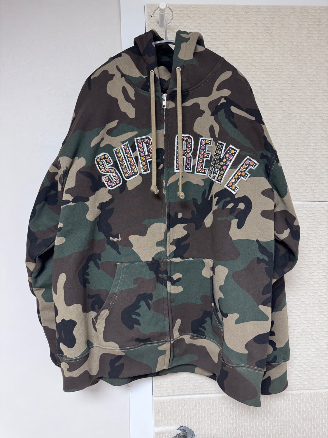 슈프림 x B.B. simon 우드랜드 카모 후드 상품이미지1