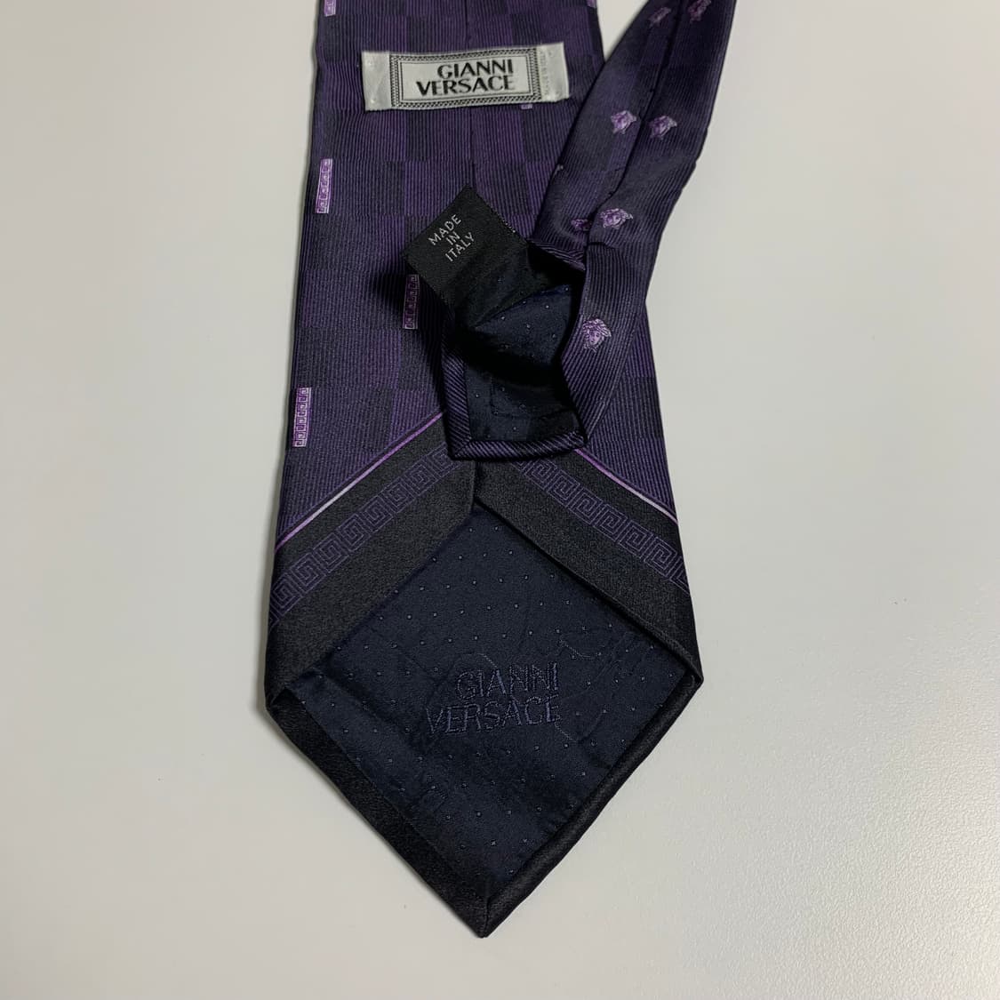 베르사체(VERSACE) 메두사 로고패턴 명품넥타이 A+등급 9.2cm 상품이미지6