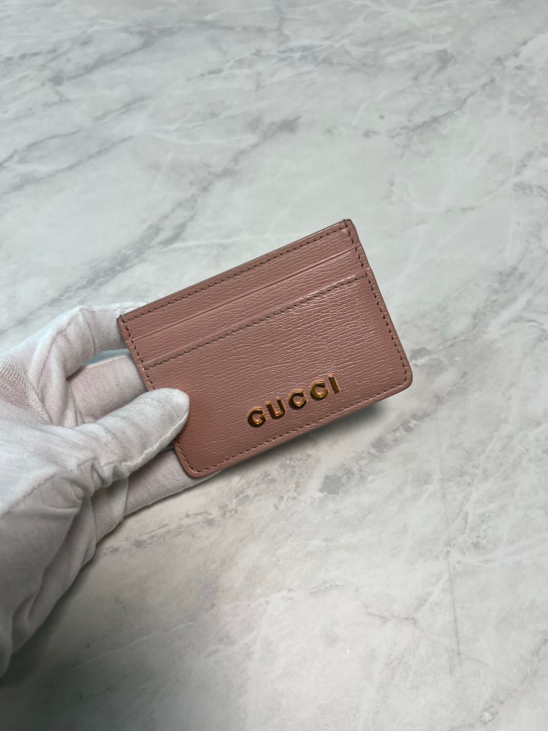 구찌 스크립트 라이트 레더 카드지갑 핑크 상품이미지1