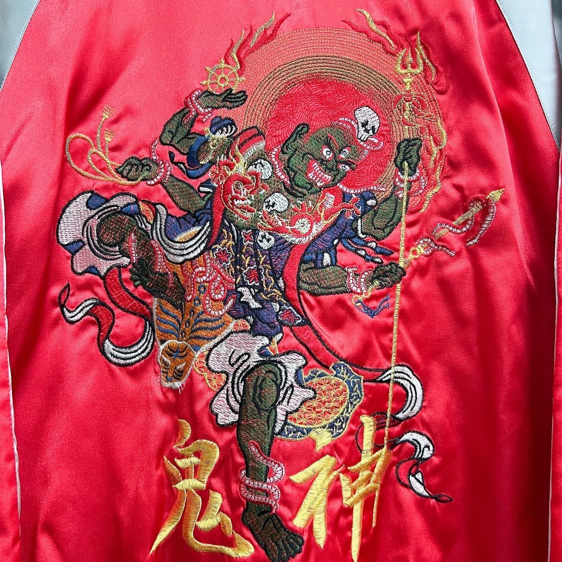 호시히메 풍뇌신 수베니어 새틴 스카쟌 상품이미지8